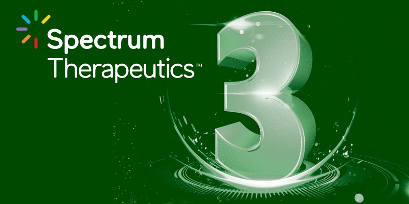 Man sieht das Herstellerlogo von Spectrum Therapeutics 3 auf grünem Hintergrund.